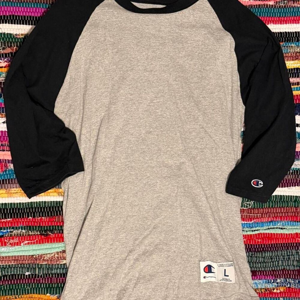 Champion Men's Grey and Black T-shirt